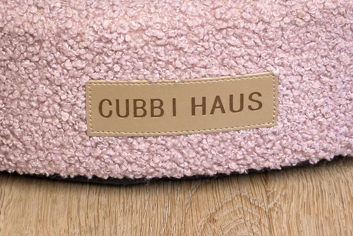 CUBBI HAUS Luxury Dog Bed - Mocha